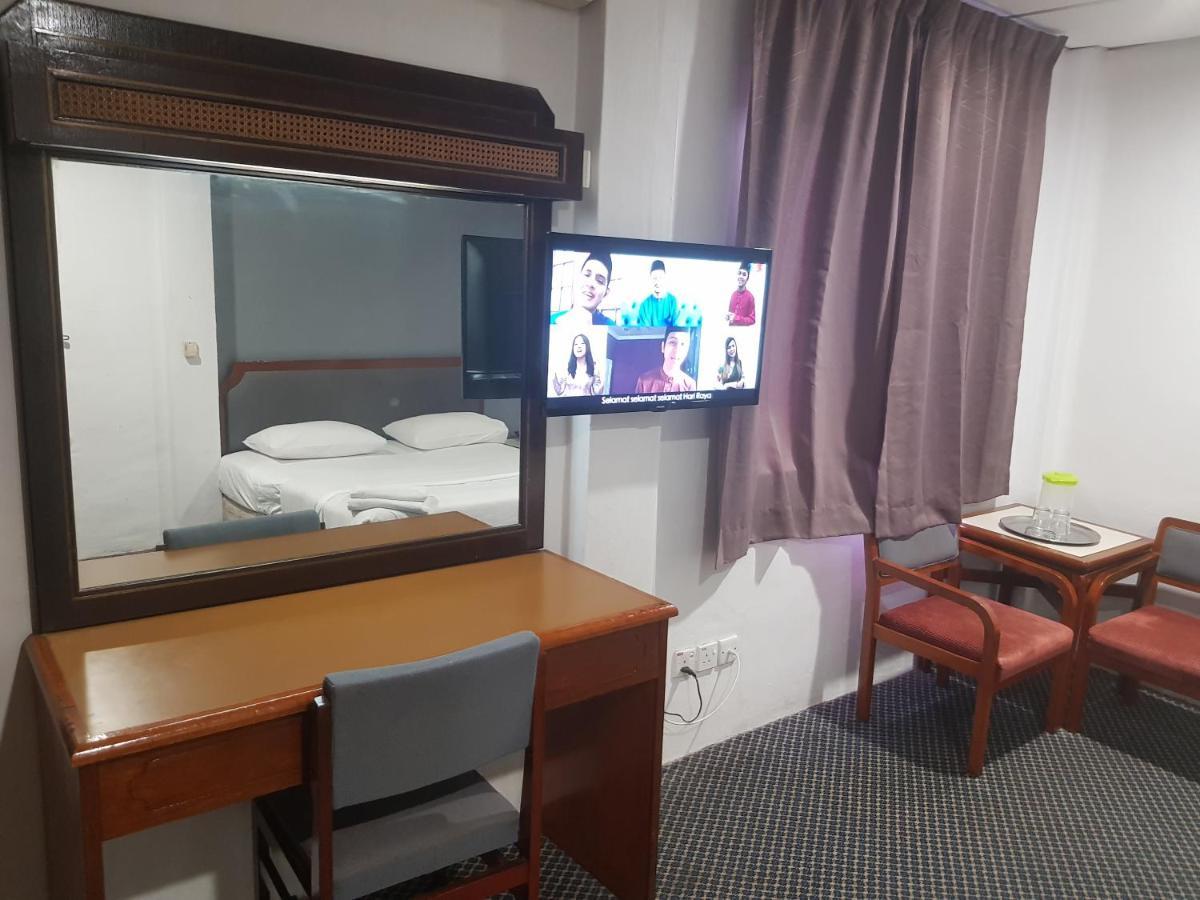 Anika Inn - Келуанг Екстериор снимка